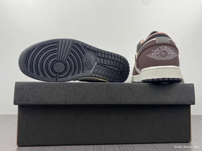 Air Low Mocha Jordan DC6991-200 1 0817